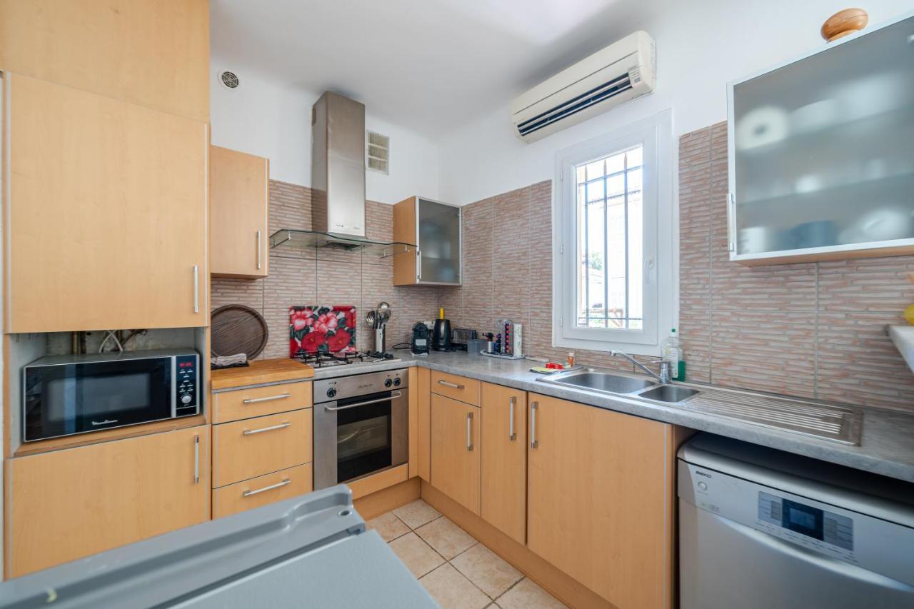 Proche Apartment *